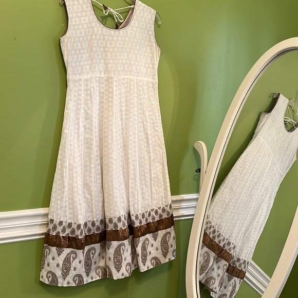 White and Gold Made in India Tunic/Dress - Picture 4 of 7